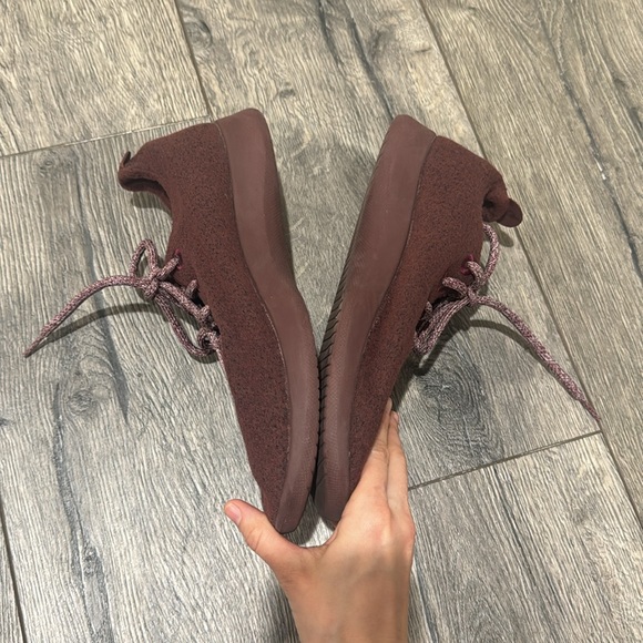 • All Birds • men’s Wool Runners Sneakers Lace Up Burgundy  Red  10 - Picture 3 of 6